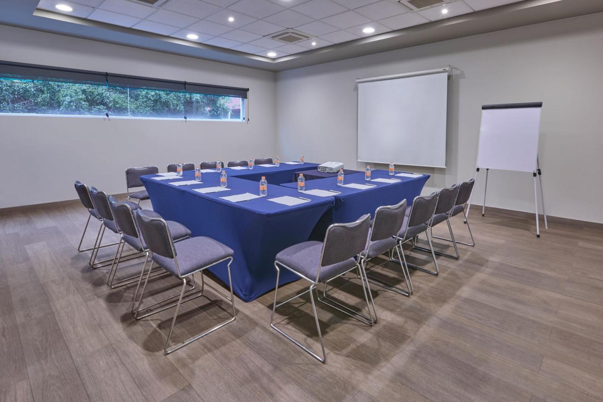 City Express Plus By Marriott Ciudad De Mexico Insurgentes Sur Exterior foto