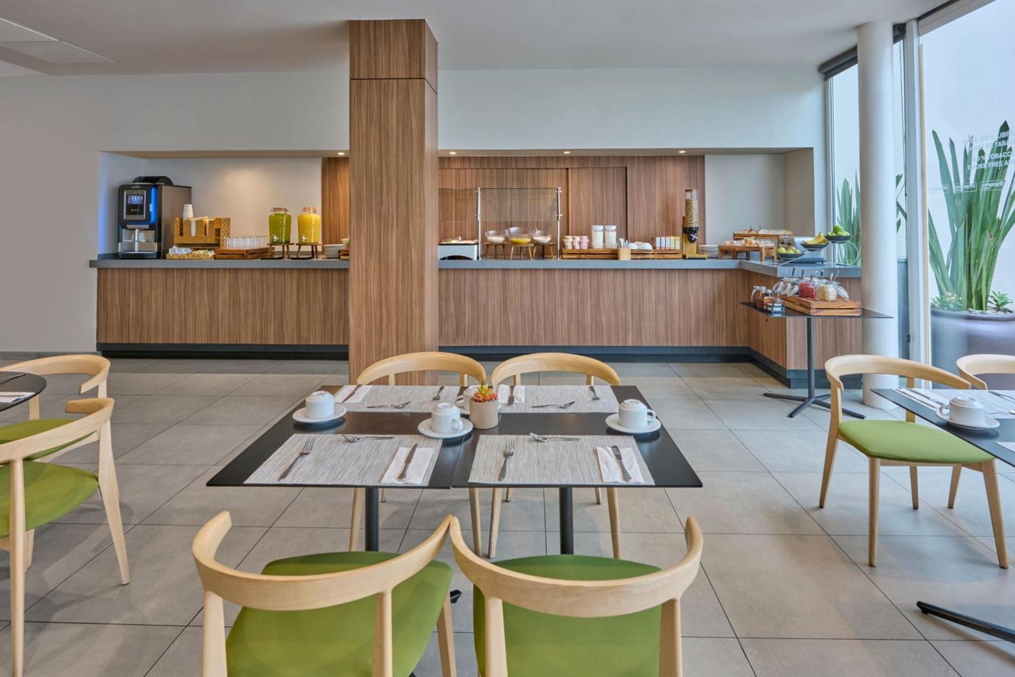 City Express Plus By Marriott Ciudad De Mexico Insurgentes Sur Exterior foto